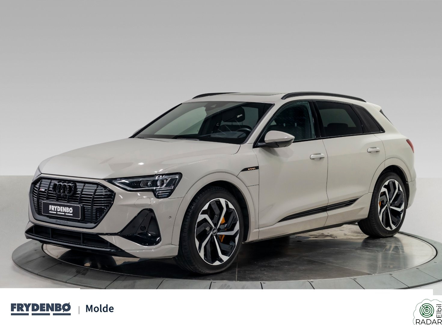 AUDI E TRON 55 55 S_Line Sport BLACK|21"|B&O|HUD|PANO|360|MATRIX++