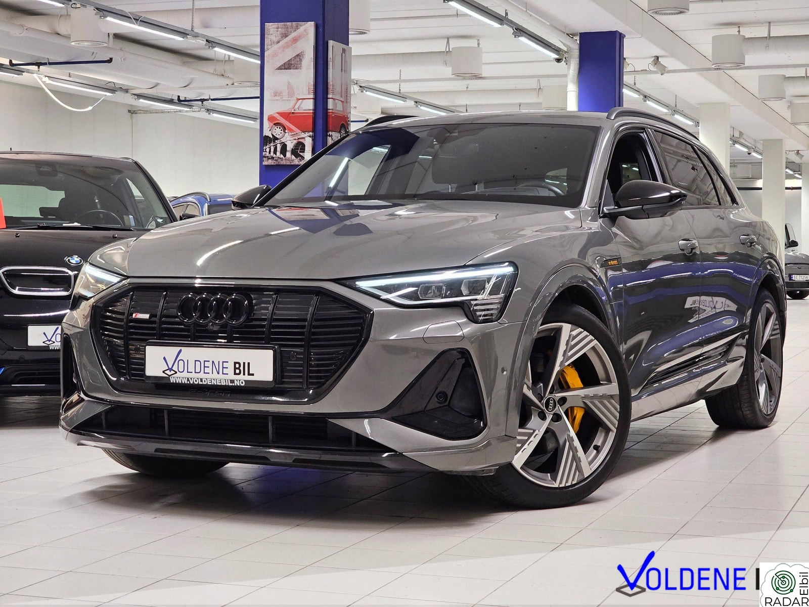 AUDI E TRON 55 Black Edition - 2xS-Line - B&O - Krok - 360 kamera