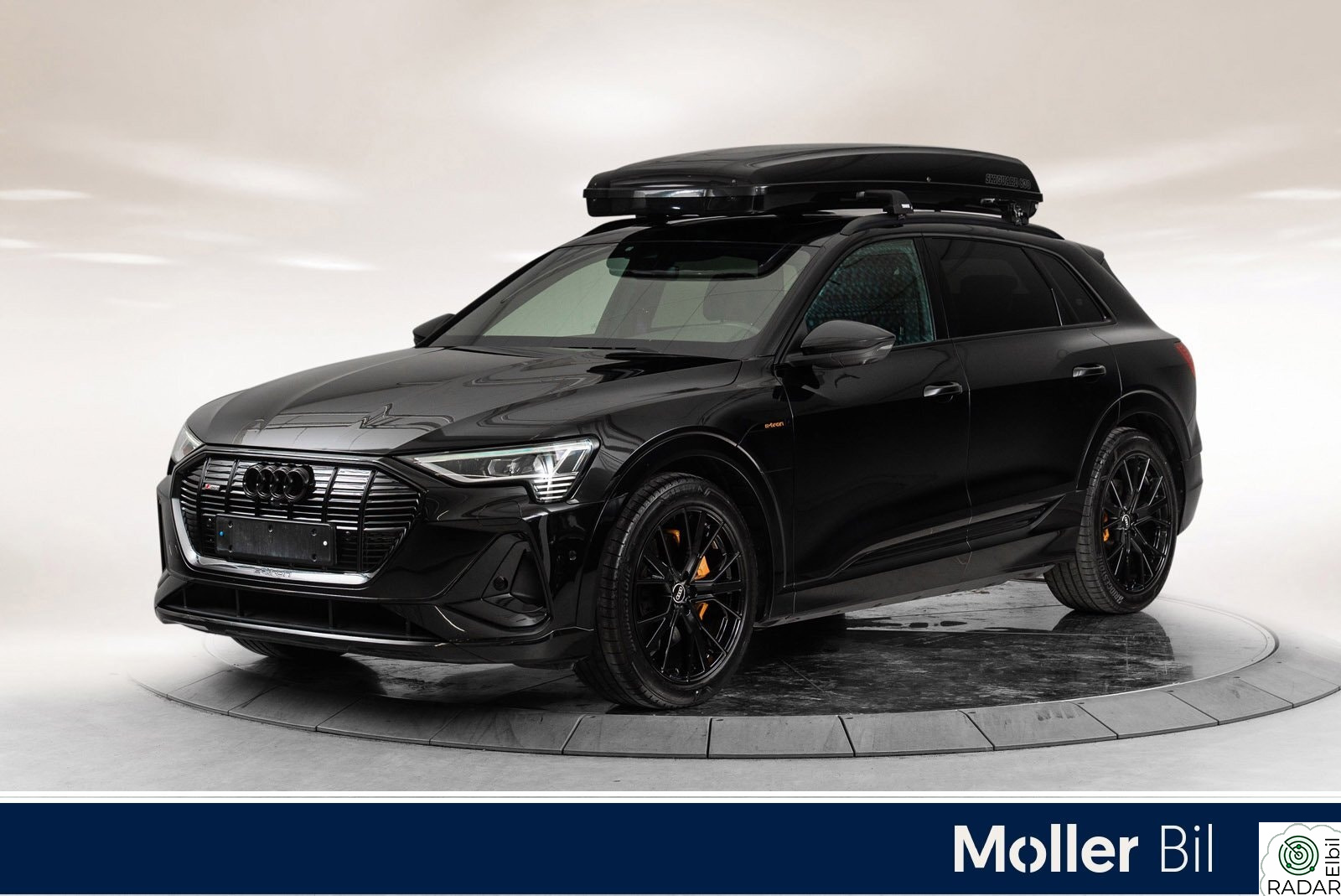 AUDI E TRON 55 55 s line sp black edit, Pano, B&O, Matrix, Krok,S-line