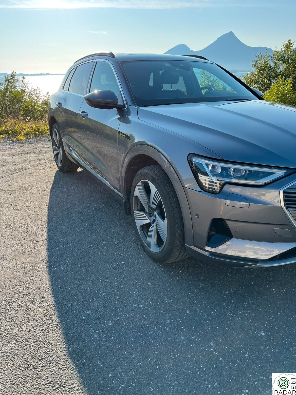 AUDI e-tron 55
