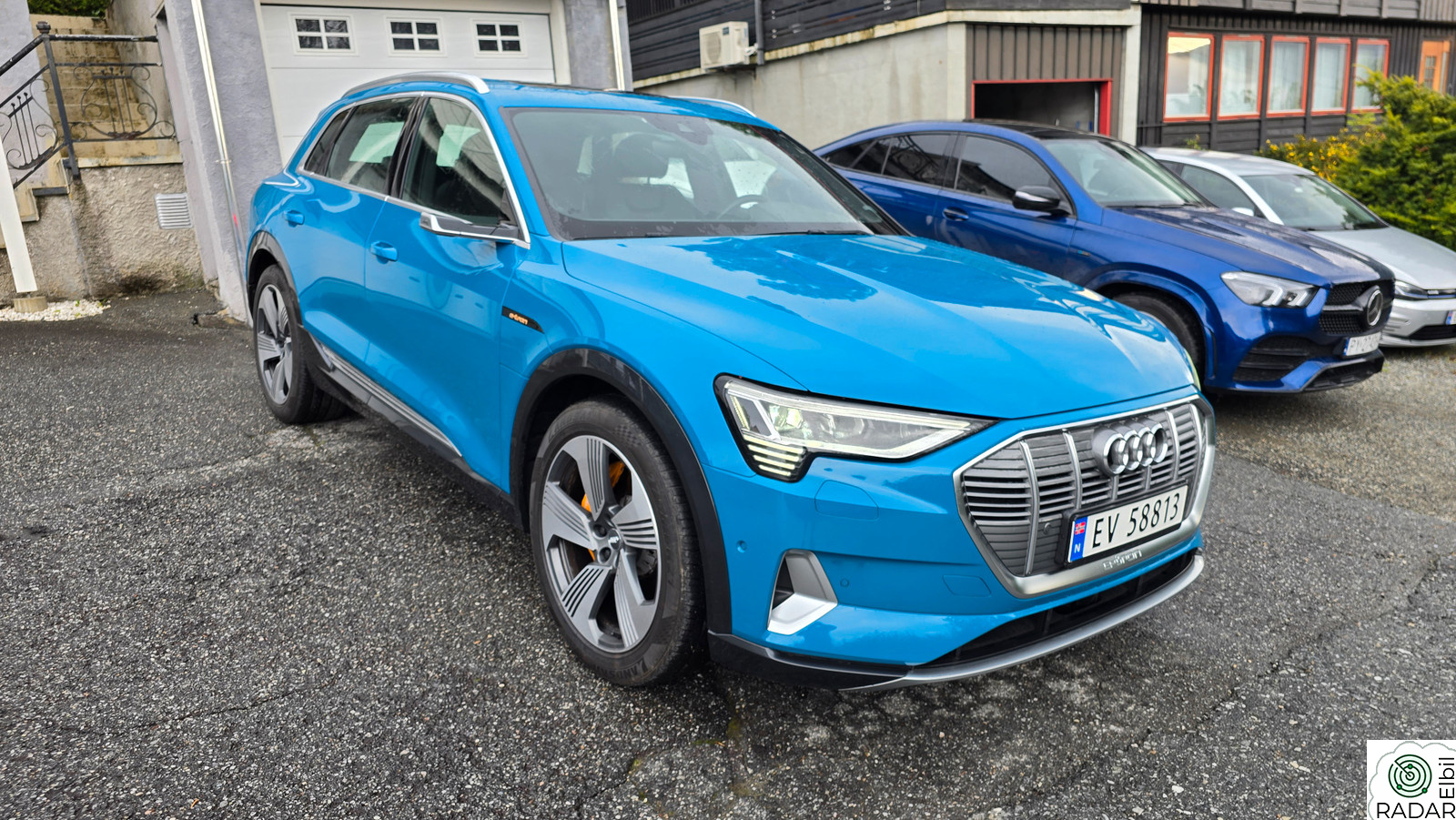 AUDI e-tron 55 Quattro Advanced Plus/Pano/Navi/B&O/H.Feste/Valcona