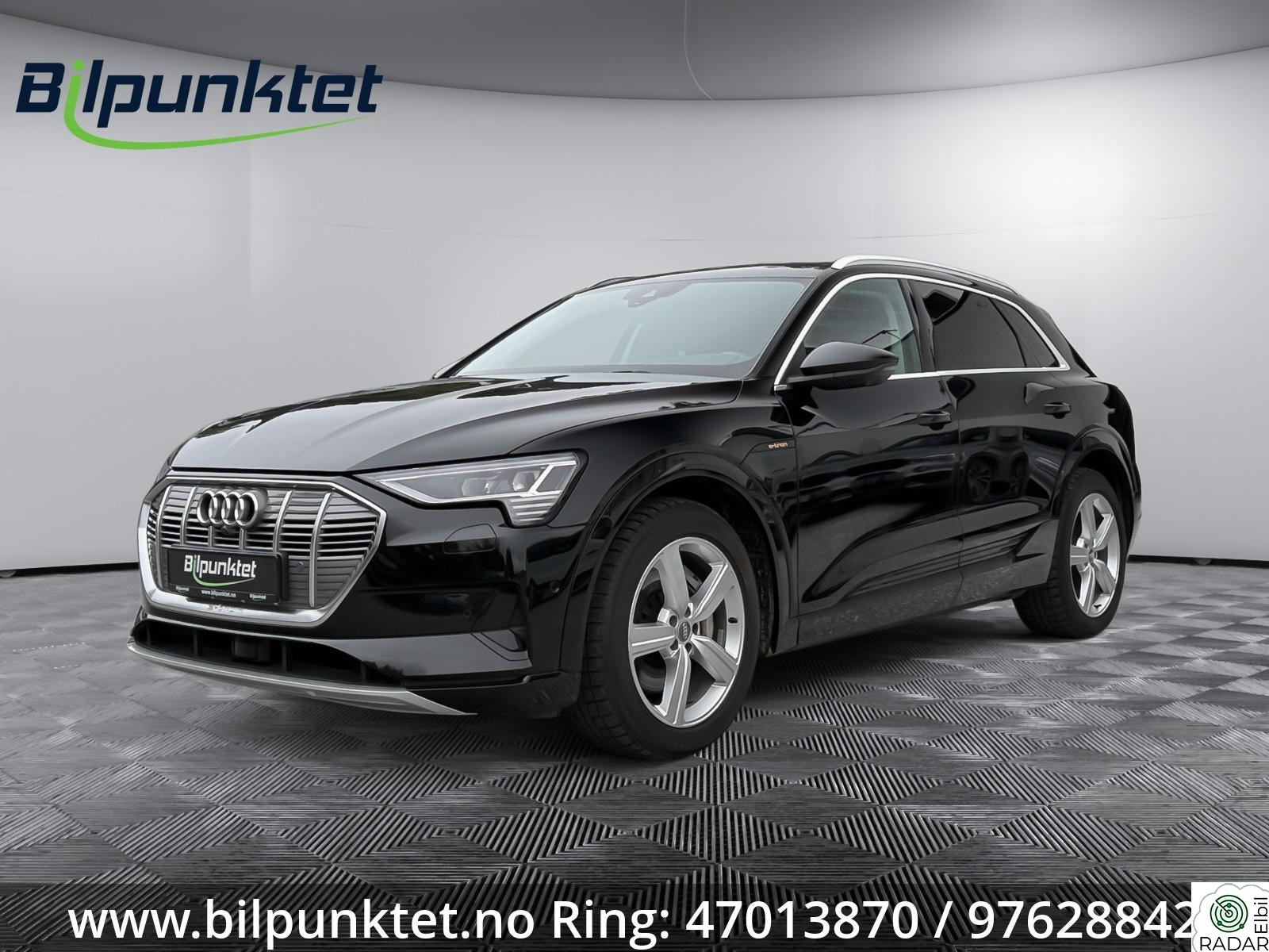 AUDI e-tron 55, Quattro, ACC, Krok-1800kg, HUD, 4 Soner, 360, Luft