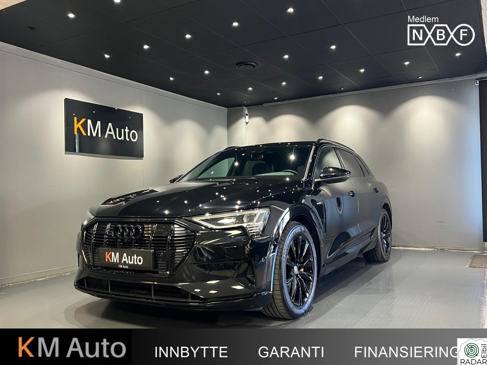 AUDI e-tron 55 QUATTRO / ACC / S.SETER/ 360KAM / MATRIX / LUFT++++