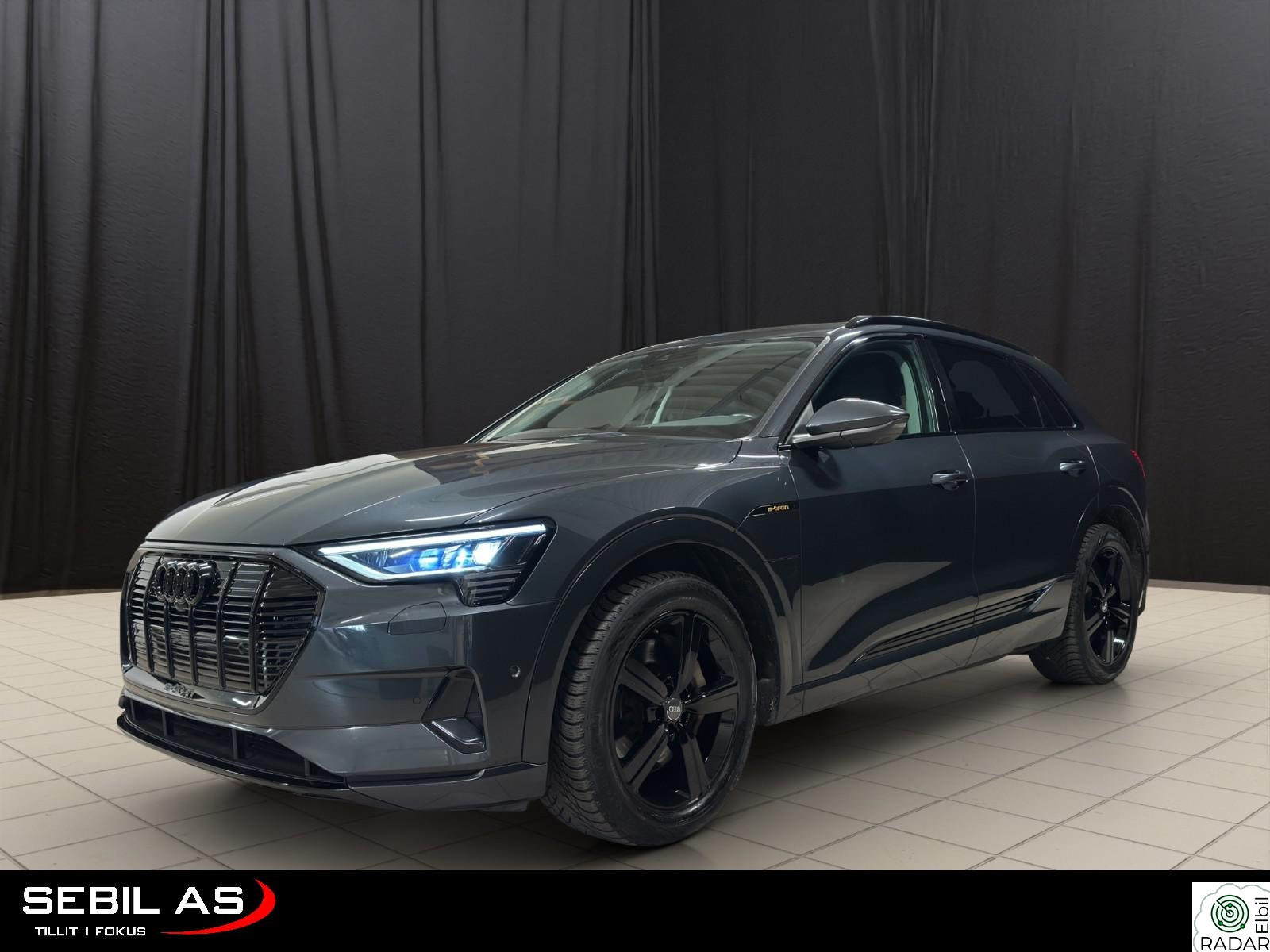 AUDI e-tron 55 55 426HK 4x4 1.EIER/SKINN/360/NAVI/LUFT/KROK/DAB++
