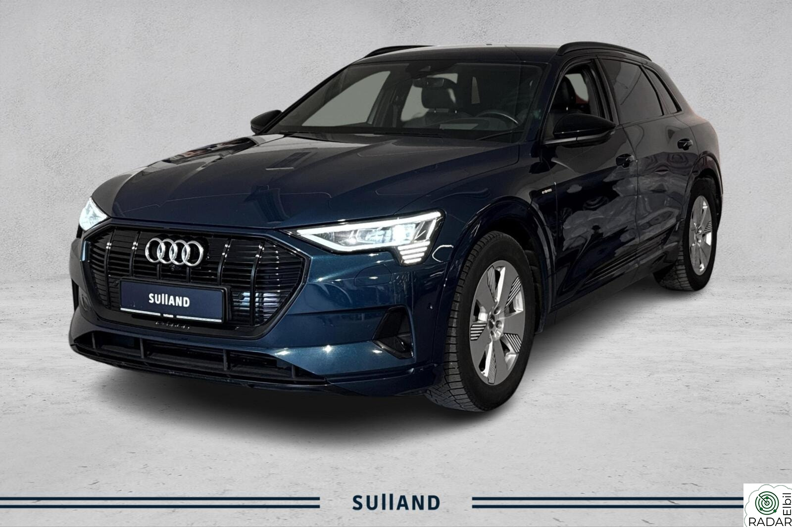 AUDI e-tron 55 55 advanced exclusive/ Bang & Olufsen/Krok/360 kamera/+