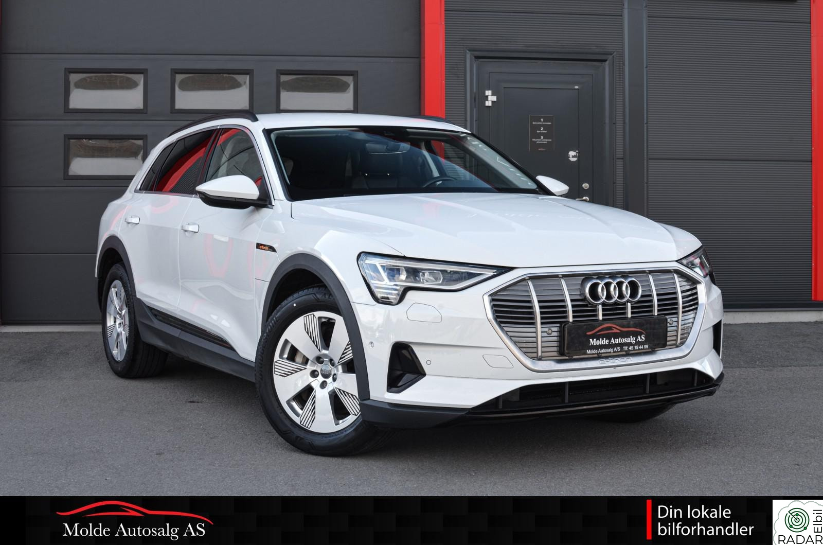 AUDI e-tron 50 50 quattro | Adaptive Cruise | Hengerfeste 1800kg