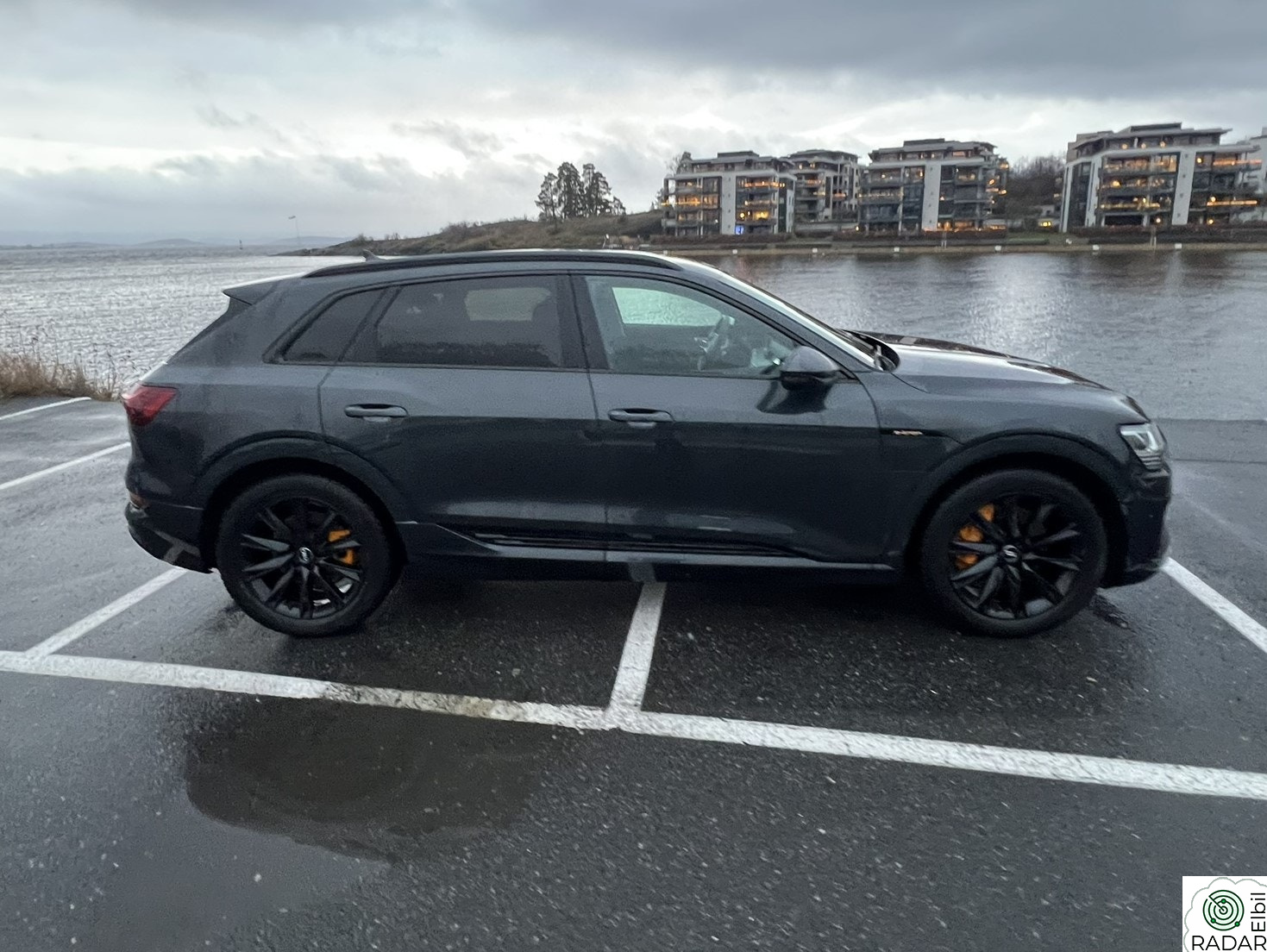 AUDI e-tron 55 55 Advanced Business