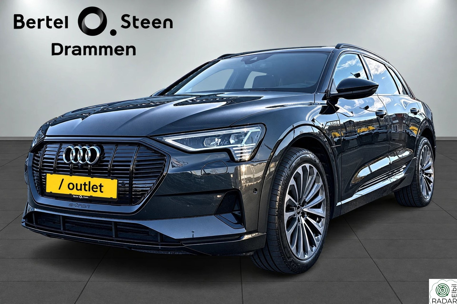 AUDI e-tron 55 Advanced 55 quattro/Memory/Bang & Olufsen /
