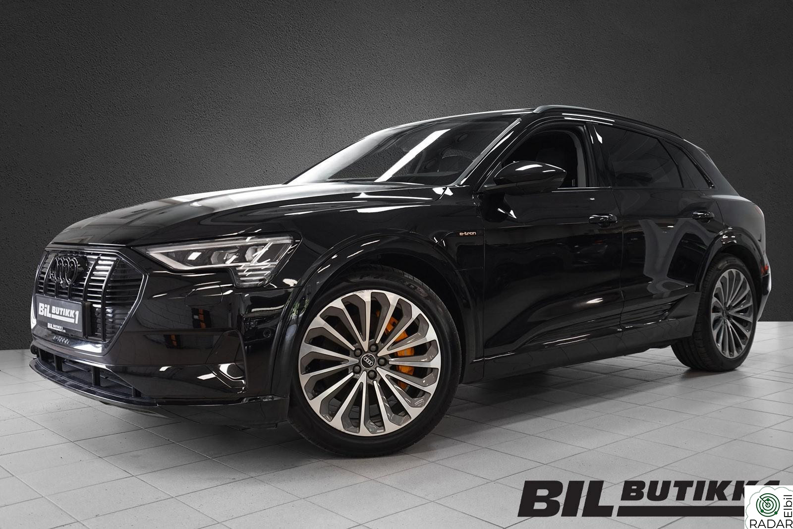 AUDI e-tron 55 55 Advanced Sport | Pano | 21" | B&O Sound | Krok | +m