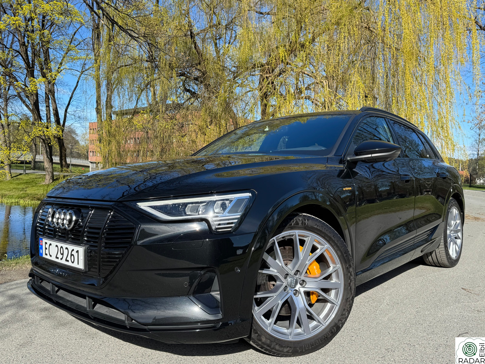 AUDI e-tron 55 55 Advanced Sport, Black, Bang & Olufsen , Audi S 21''