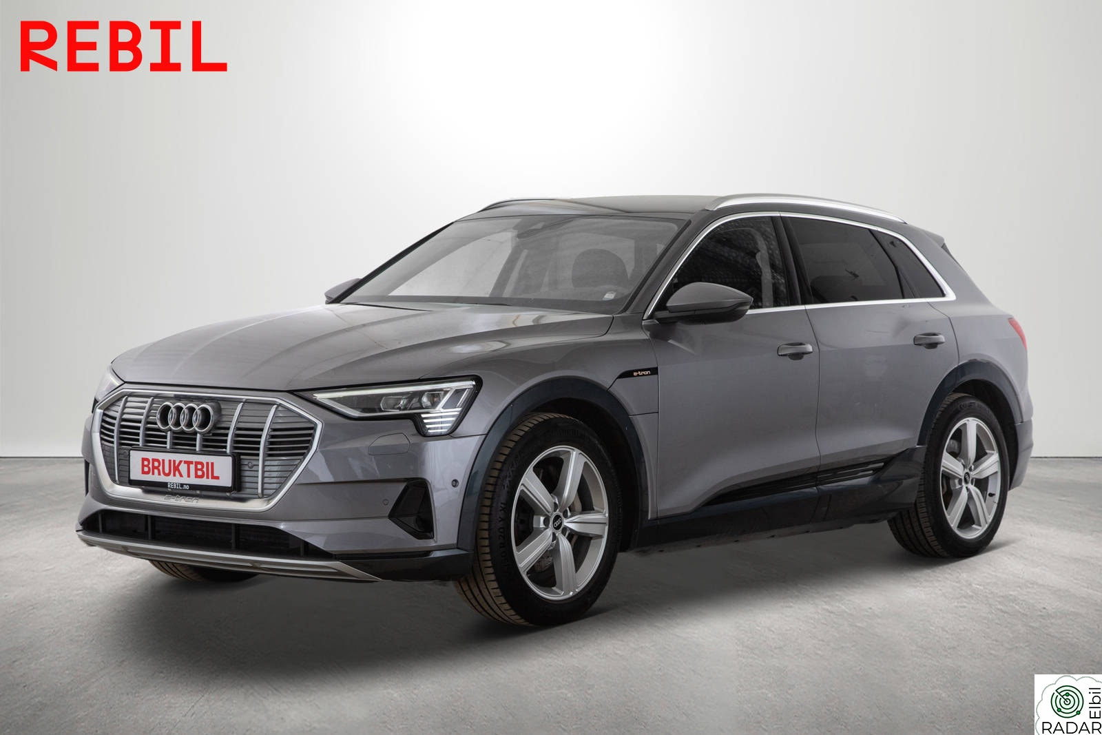 AUDI E TRON 55 55/Advanced Sport/Krok/ACC/B&O/Navi/Matrix/R.kam/Luft
