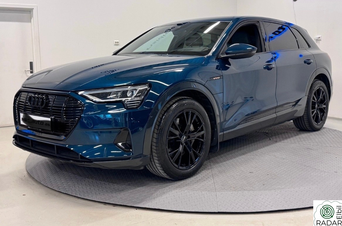 AUDI e-tron 55 2022 Audi E-Tron 55 S-Line.