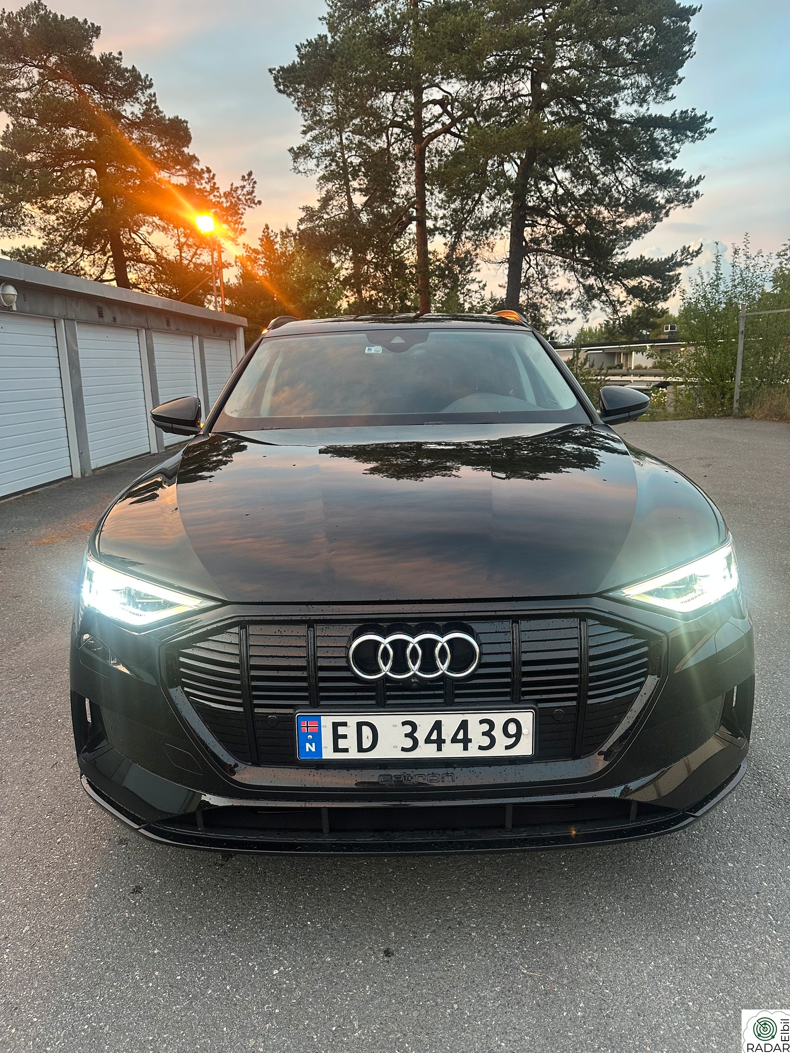 AUDI E TRON 55 55/ BLACK OPTIC/ BANG & OLUFSEN/ ACC/ MATRIX/ AMBIENT