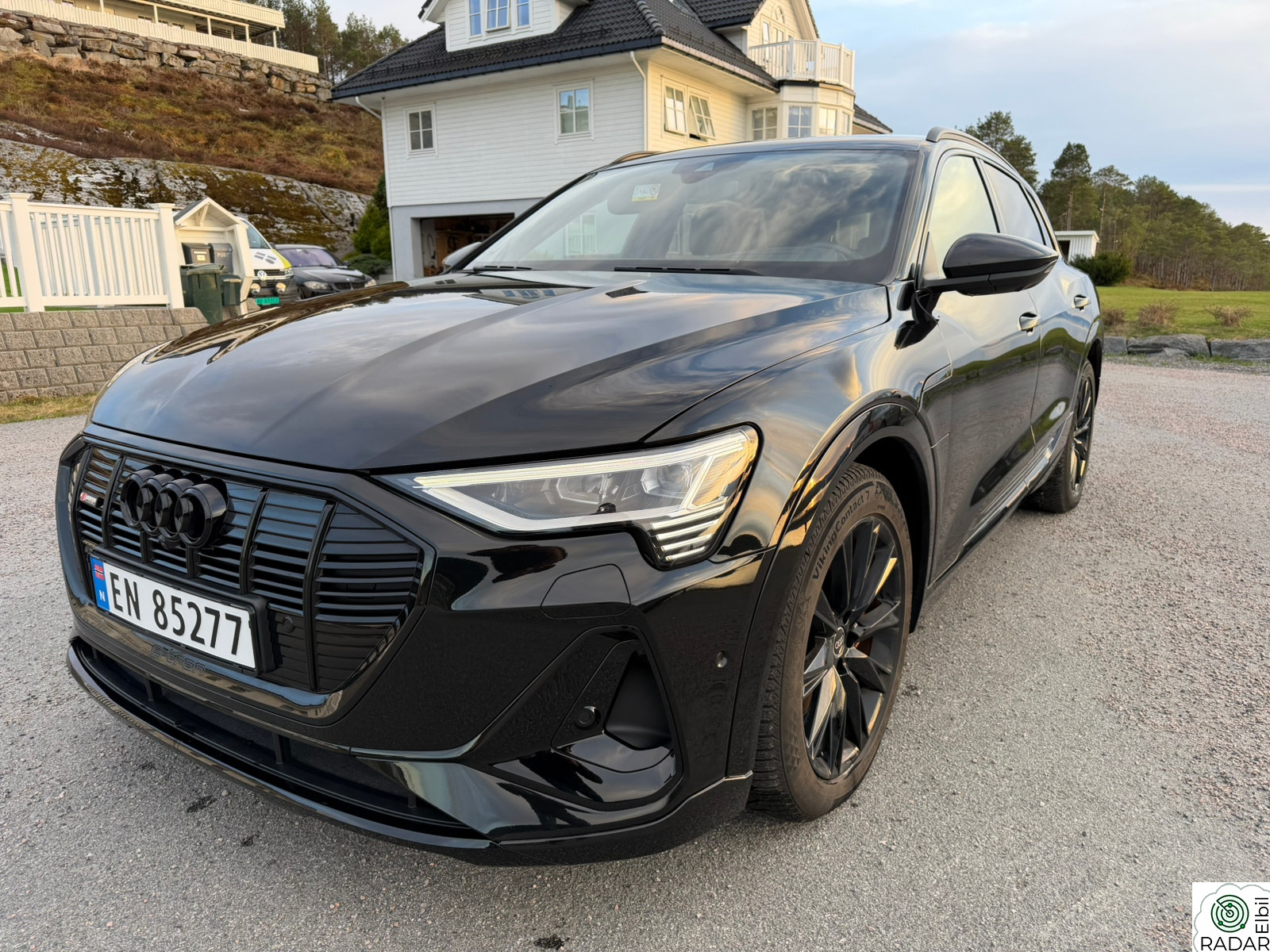 AUDI E TRON 55 55 S-line X2/ Black Edition/B&O/HUD/PANO/360/Krok