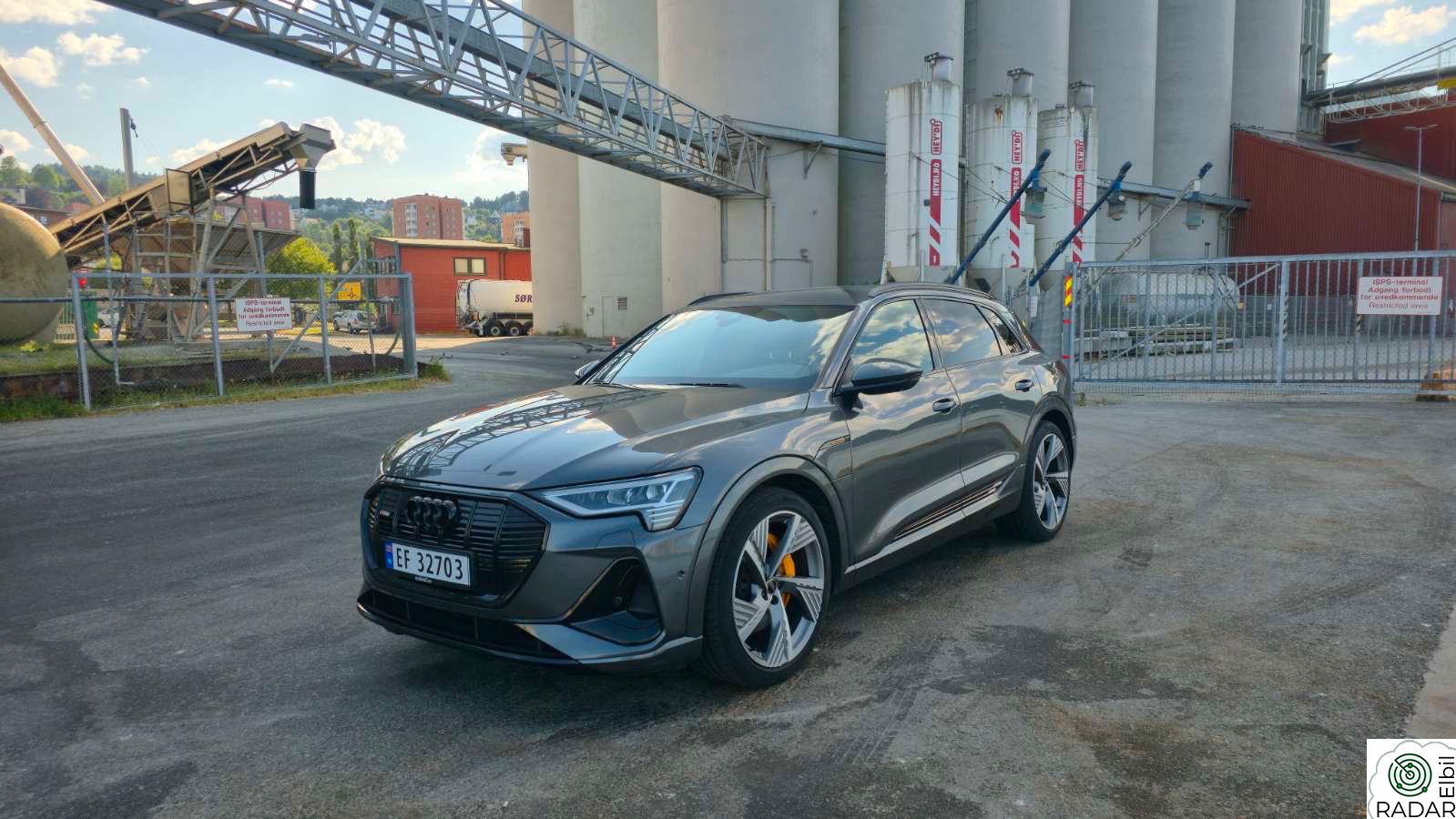 AUDI E TRON 55 55 S line Sport
