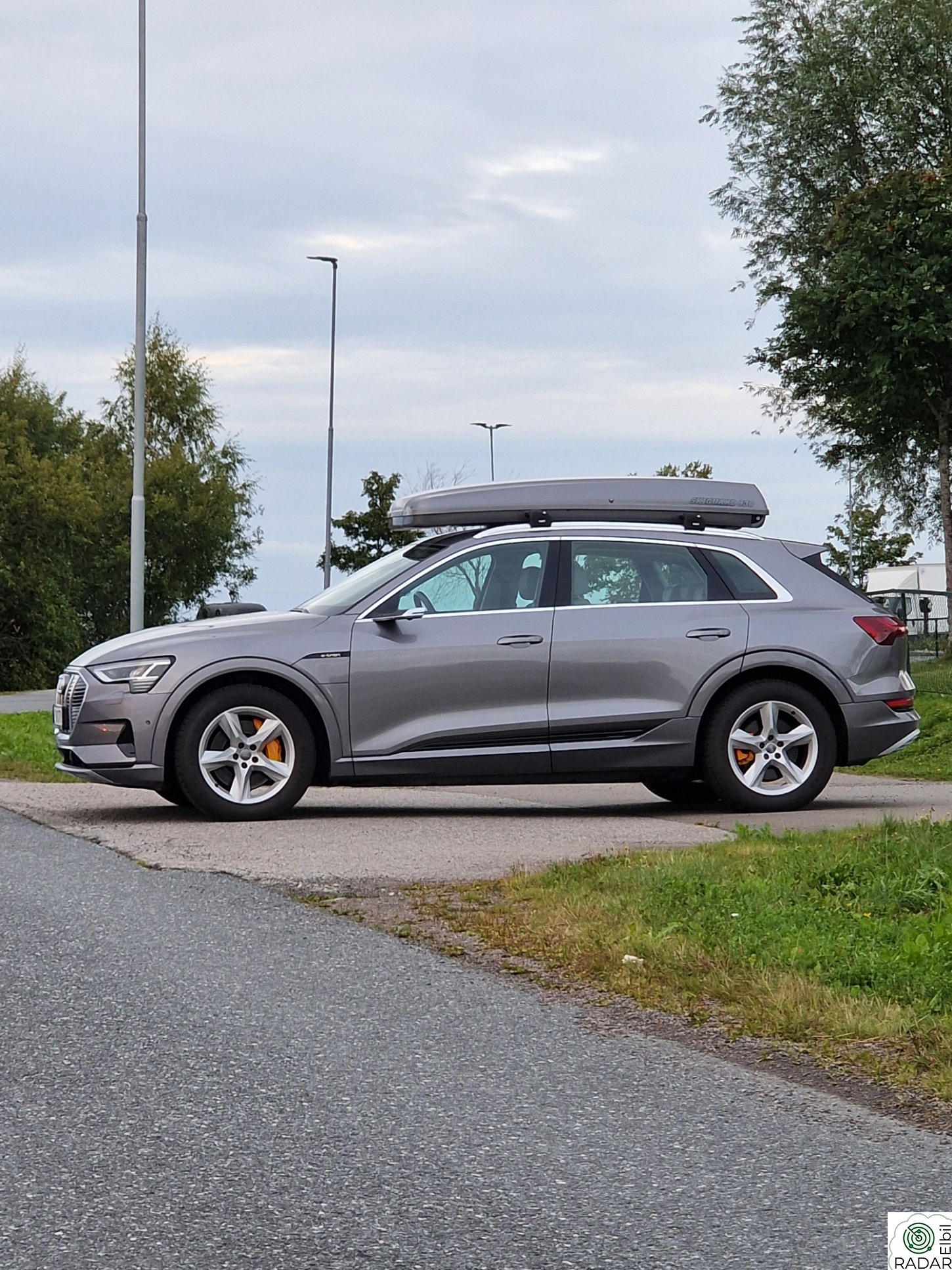 AUDI e-tron 55 Advanced Business. Massasje. HUD.Matrix.Bang&olufsen