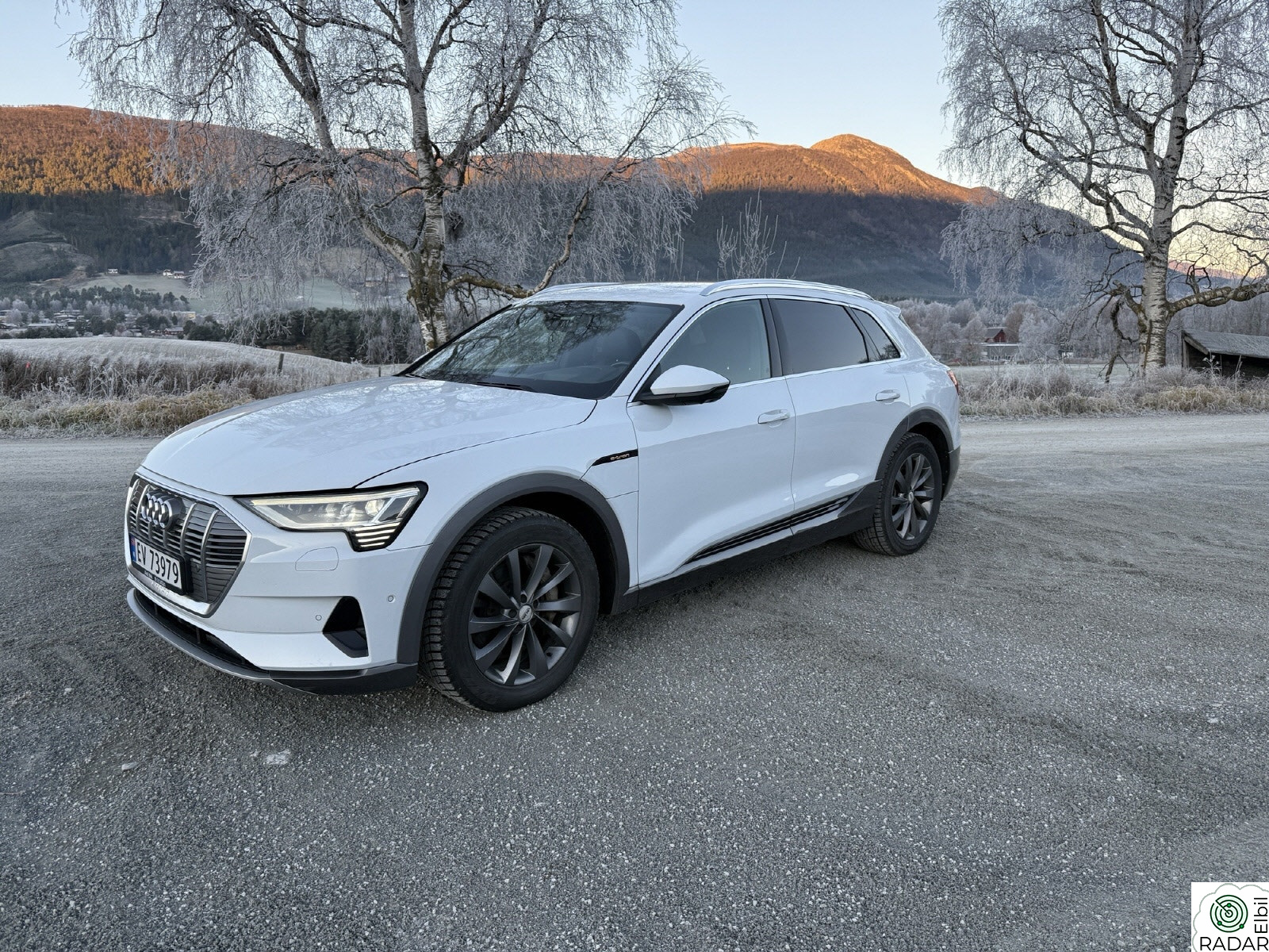AUDI e-tron 55 S line