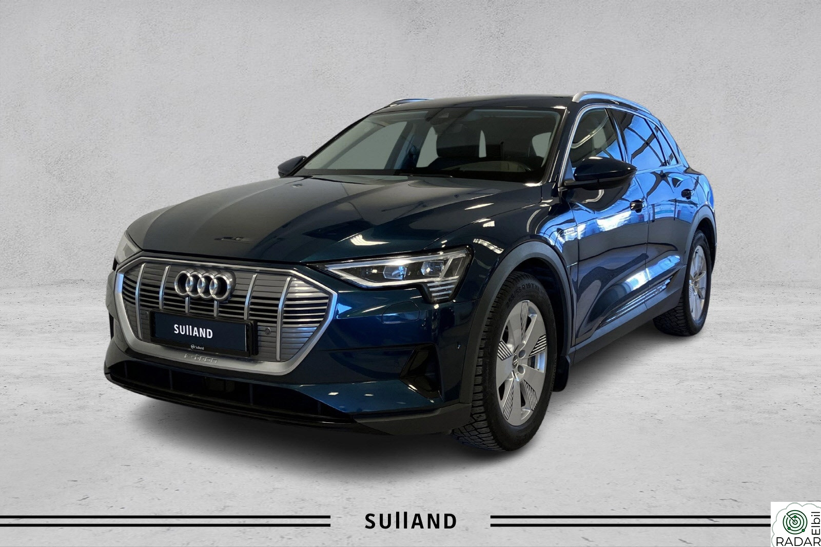 AUDI e-tron 55 Hengerfeste Head up el stoler