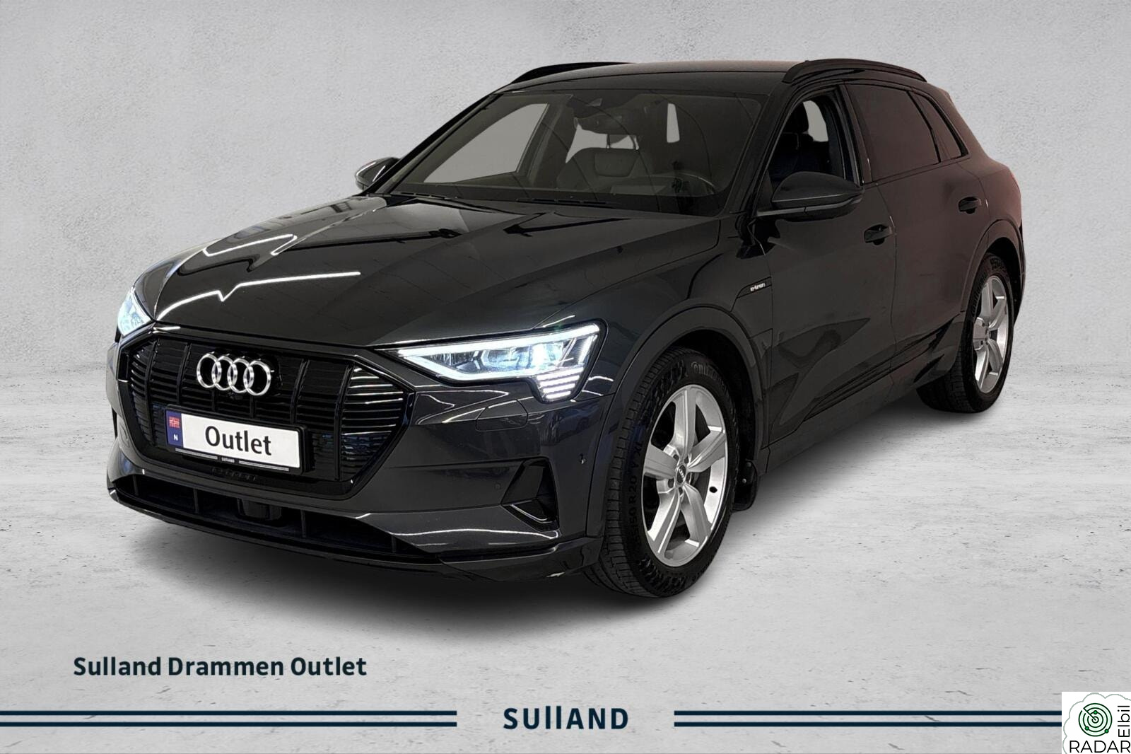 AUDI e-tron 55 Exclusive S-Line,Krok,El-seter,Head-up,B&O,360kamera