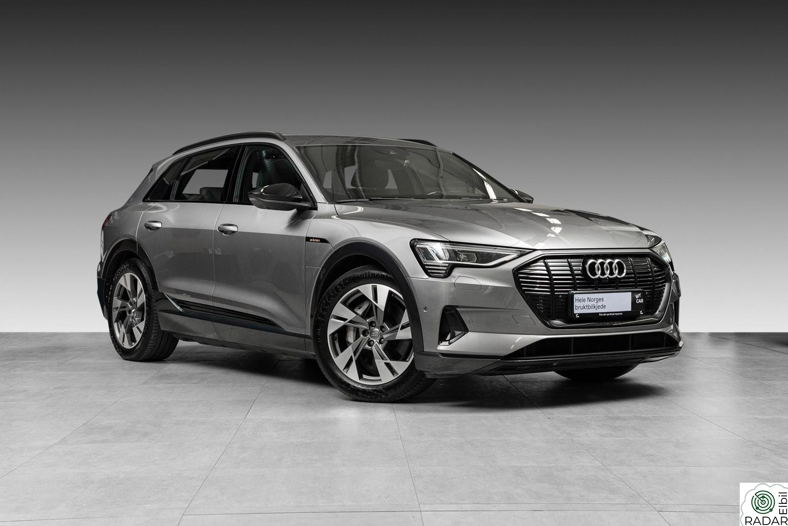 AUDI e-tron 55 Advanced / HUD / S-Line / B&O / Nightvision /KROK