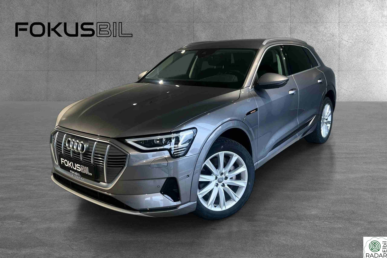 AUDI e-tron 50 50 ADVANCED SPORT / LUFTFJÆRING / 360 KAMERA / KROK