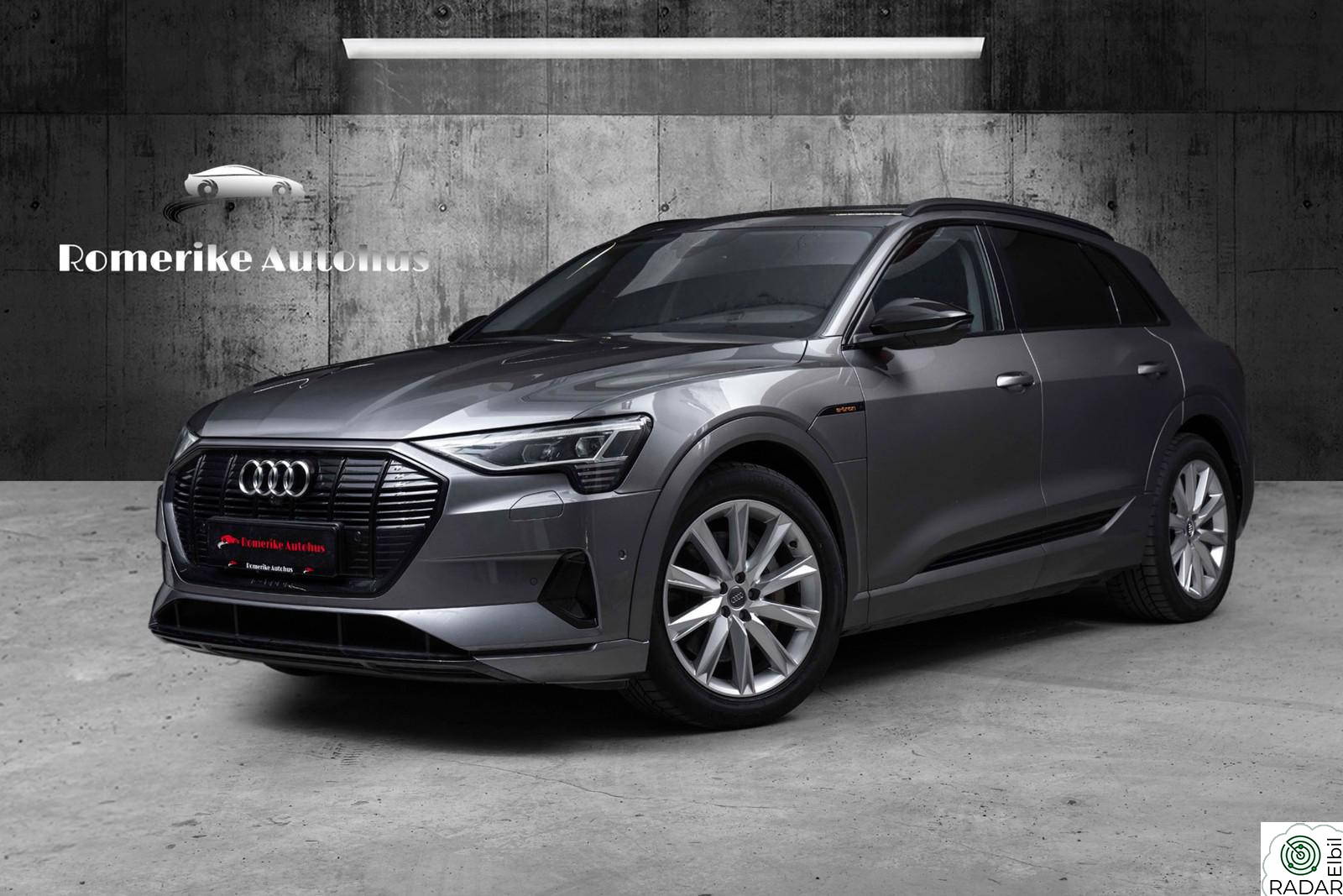 AUDI e-tron 50 50 Q Advanced Sport // SortOptikk, 360kam, Krok, Memo++