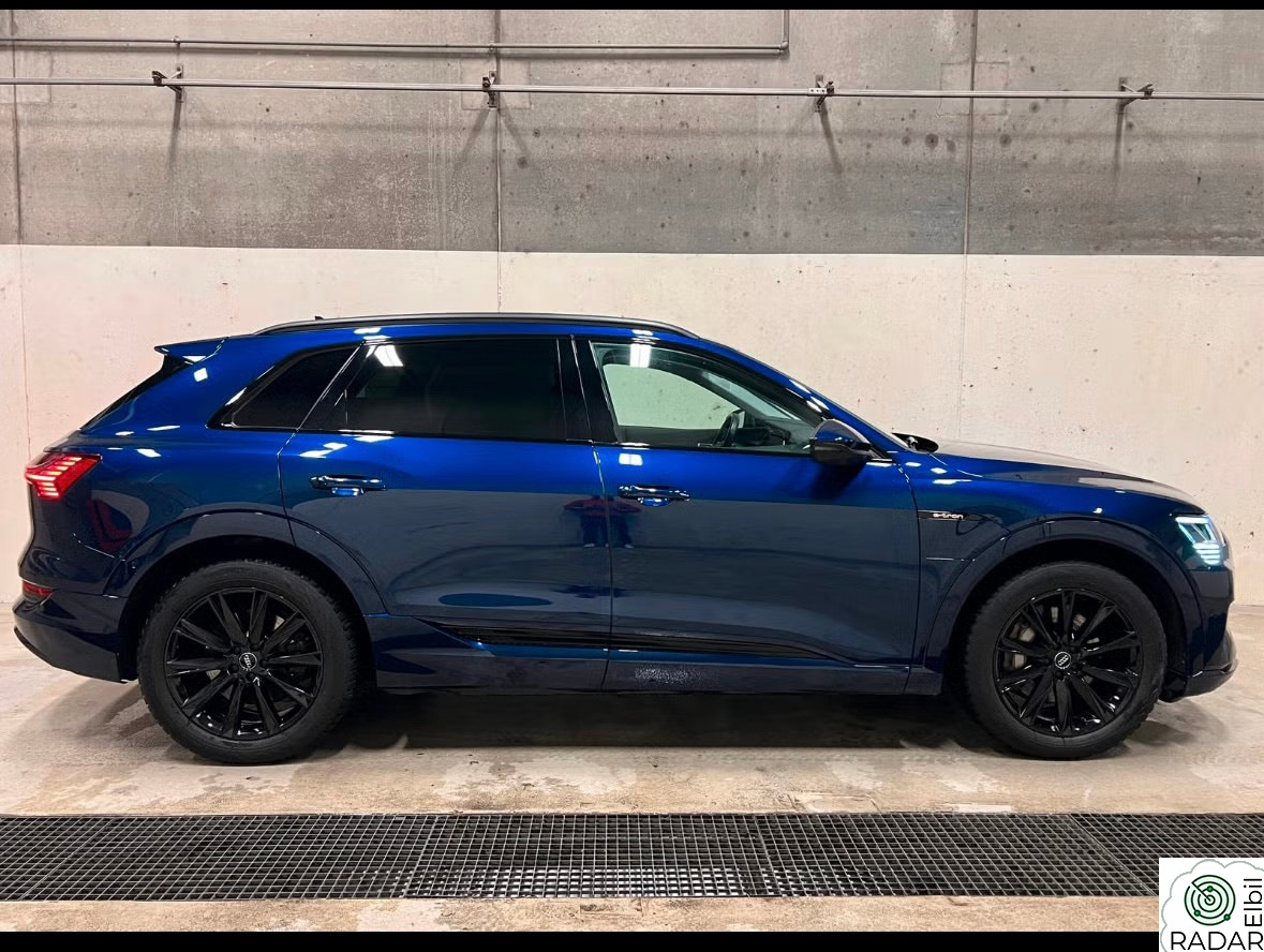 AUDI e-tron 50 50 Advanced Sport Bang&Olufsen