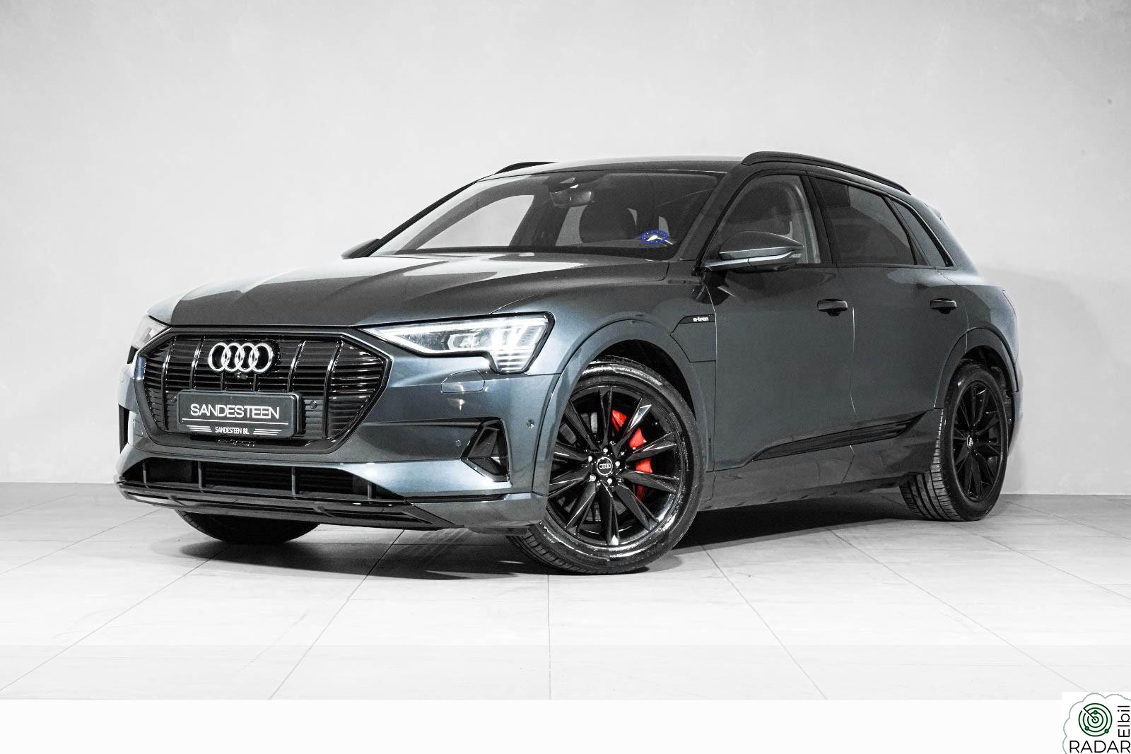 AUDI e-tron 50 50/LUFT/SKINN/360/HENGERFESTE/ACC/LANE/EL LUKE/KØ ASSI