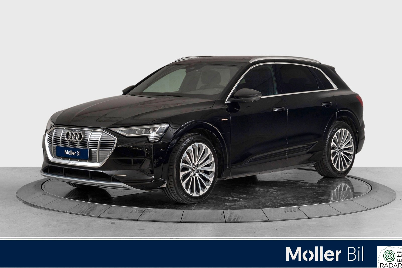 AUDI e-tron 50 50 Advanced Sport - 360kam,Pano,Krok,Sp.seter,Navi,21"