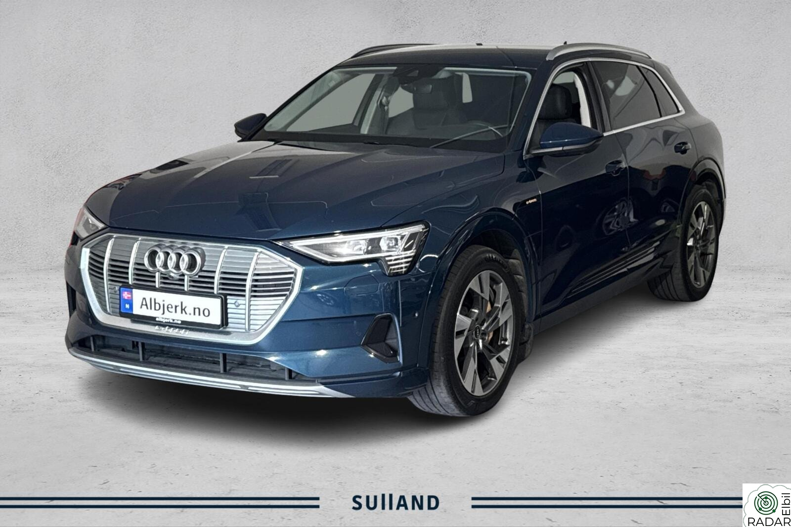 AUDI E TRON 55 55 Advanced Sport/ Krok/Navi/360 kamera/+++