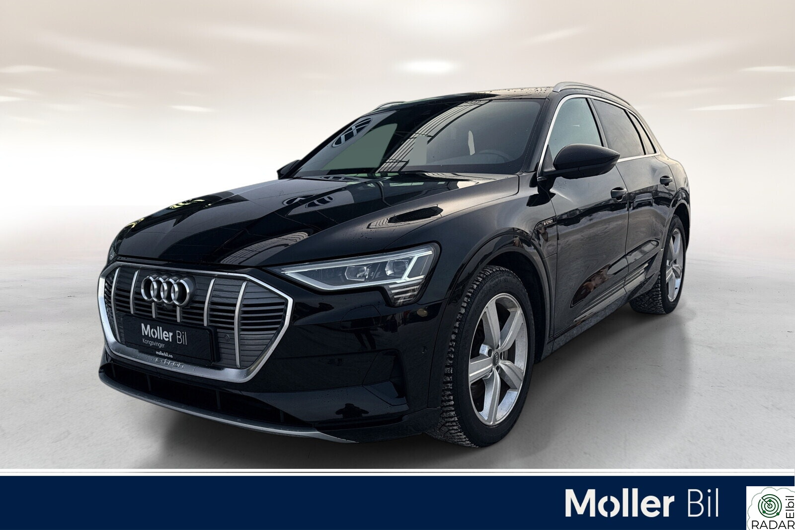 AUDI E TRON 55 55 advanced sport, Panorama, 360 kamera, hengerfeste