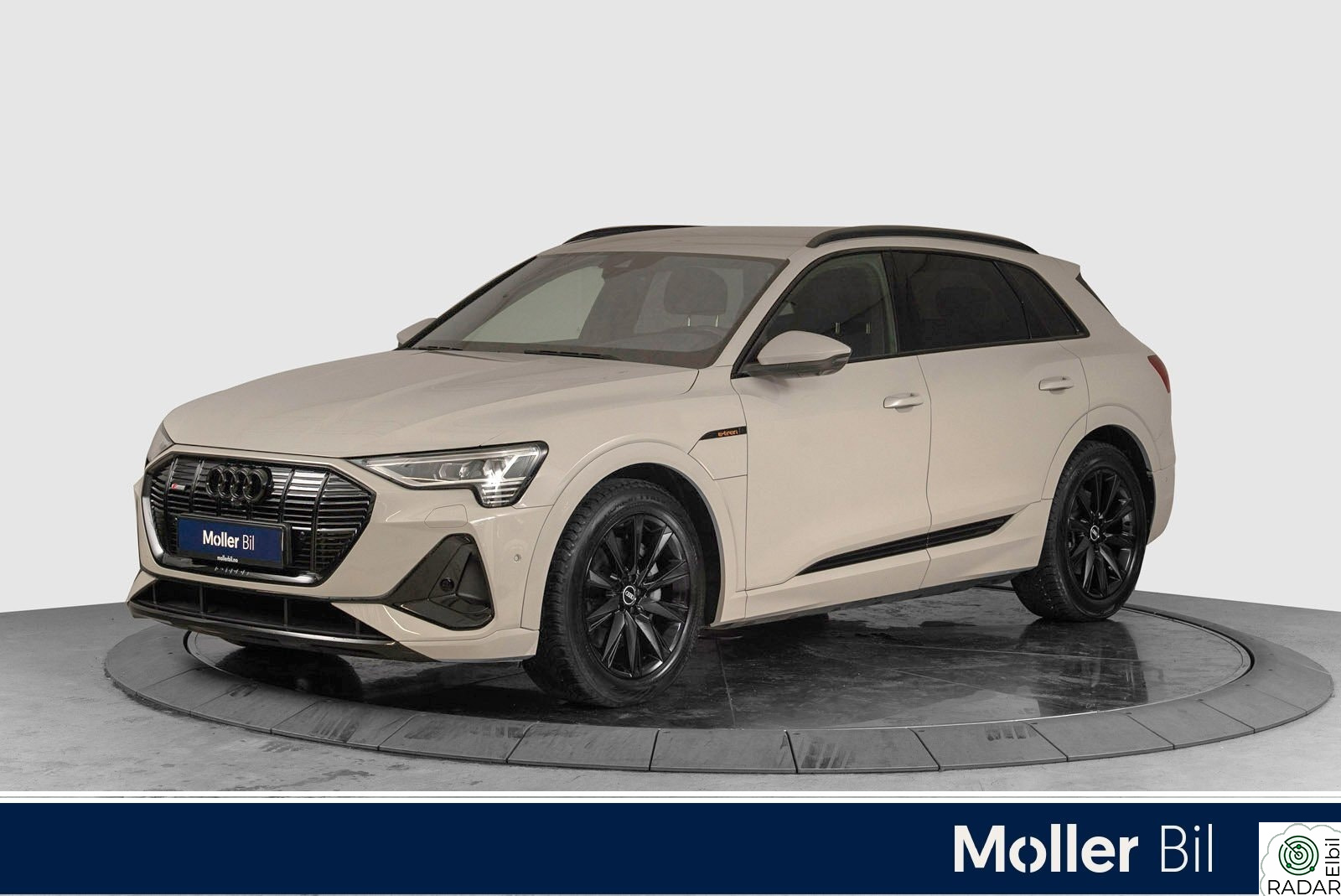 AUDI E TRON 55 55 S Line Sport - 360Kam, B&O, HUD, Sp.Seter, Luft