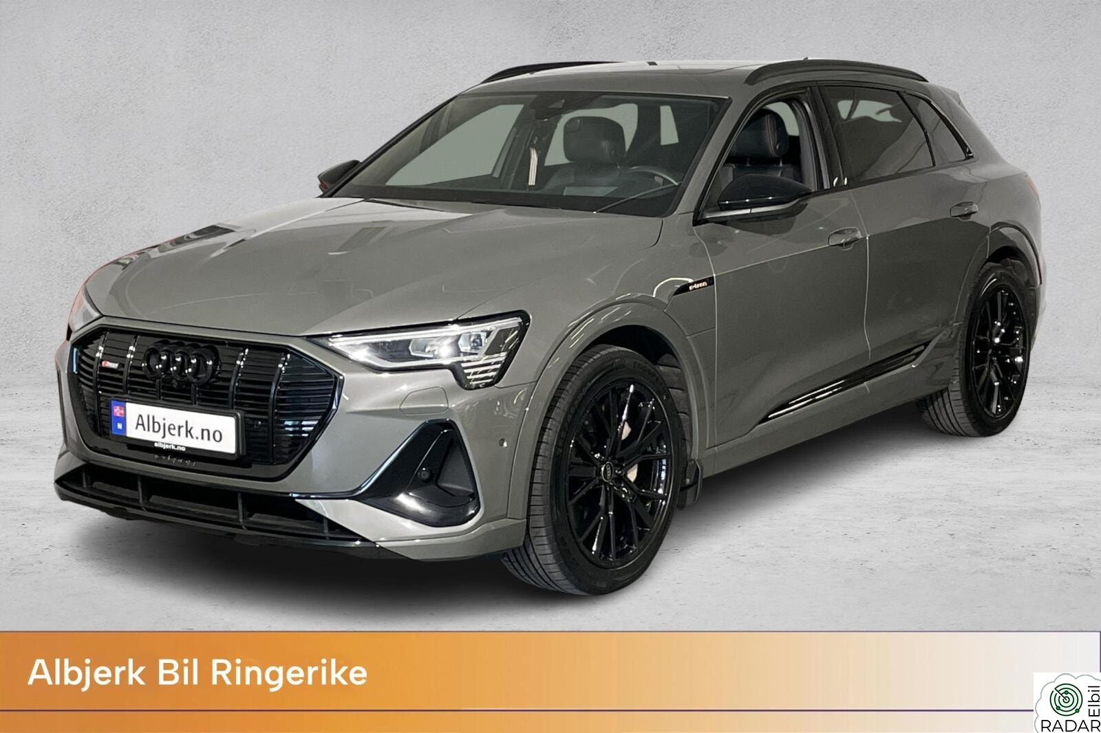 AUDI E TRON 55 55 S-line Black Edition/Head up//360 Kamera/ B&O++