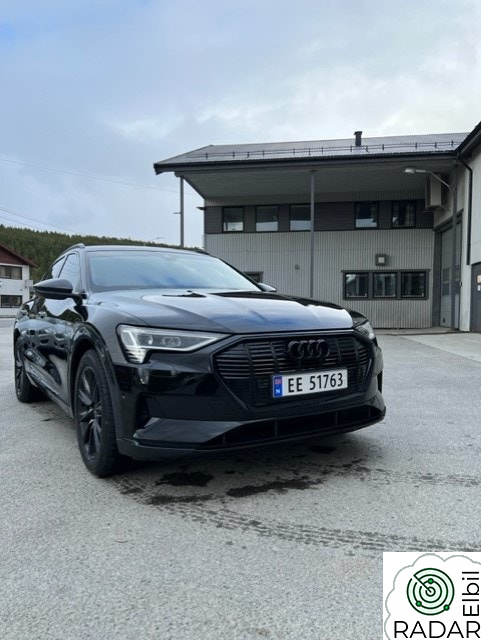 AUDI E TRON 50 50 Advanced Business
