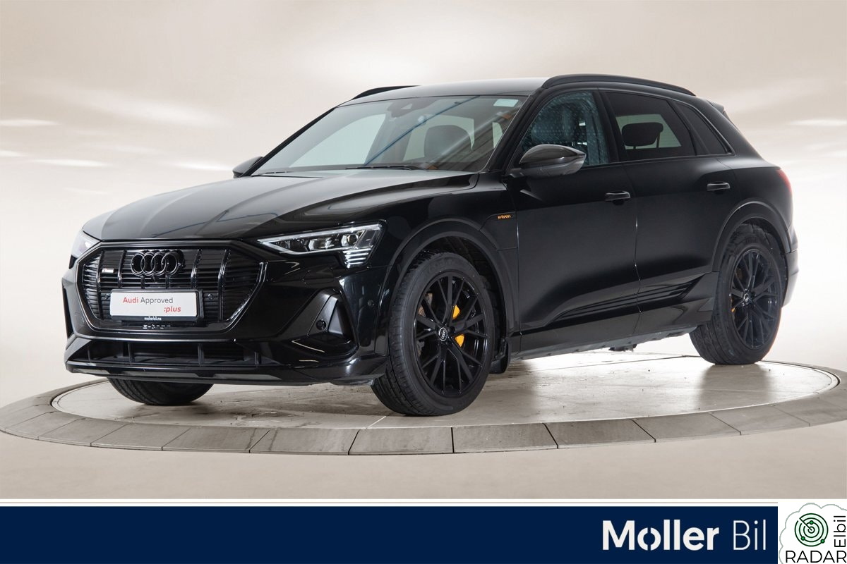 AUDI E TRON 55 55 S-Line Sport Black Edition|HUD|360|LEDMatrix