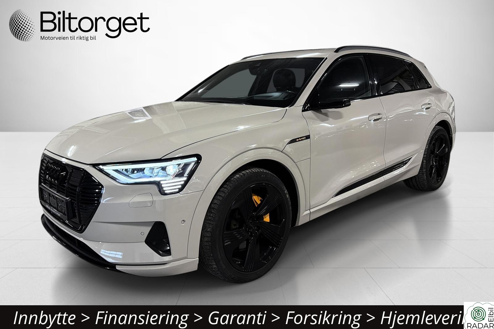 AUDI e-tron 55 S-Line 412km Krok Kamera Pano Skinn Exclusive ++