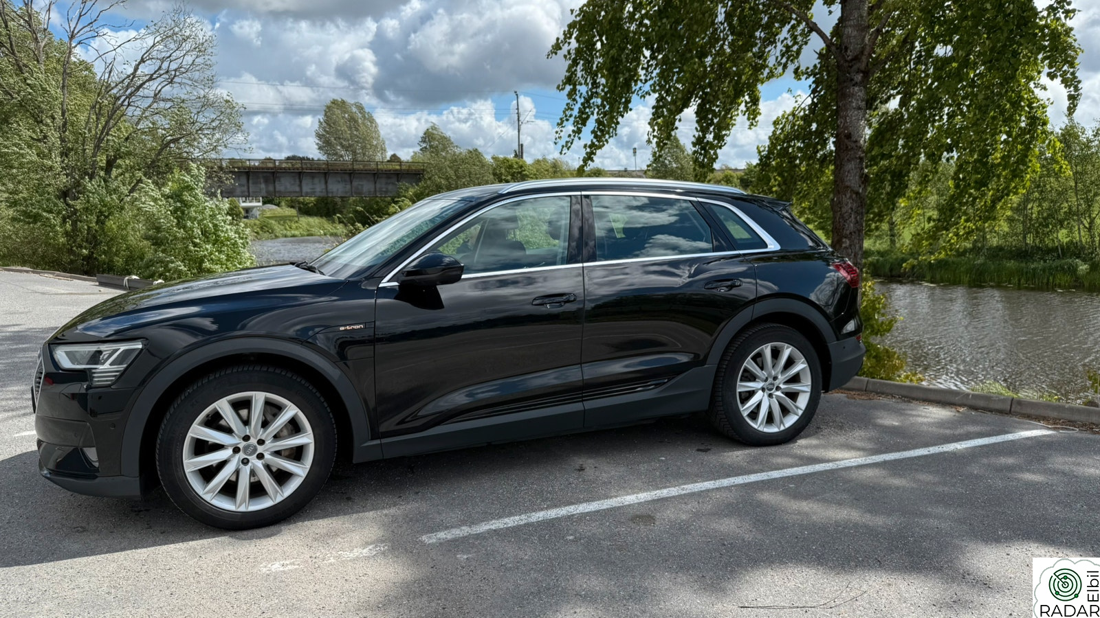 AUDI e-tron 55 Advanced Business
