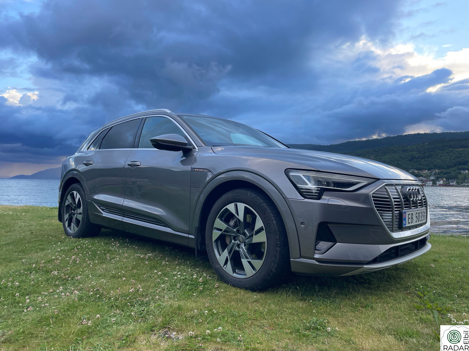 AUDI e-tron 55 55 Advanced Sport, pano, 360, B&O, Valcona, Matrix led