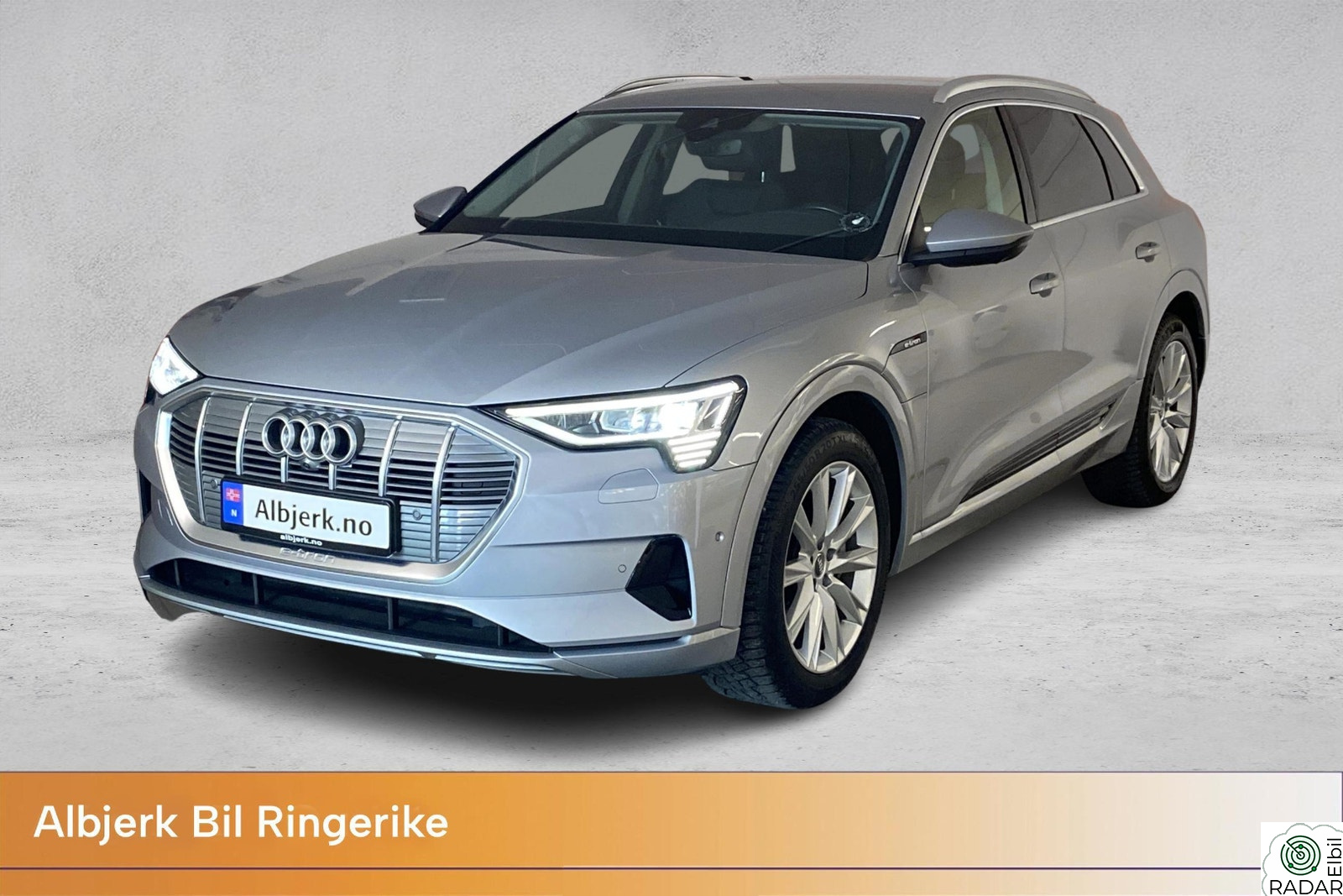 AUDI e-tron 55 55 advanced sport/ El.Seter/ Matrix/ Krok/ ++