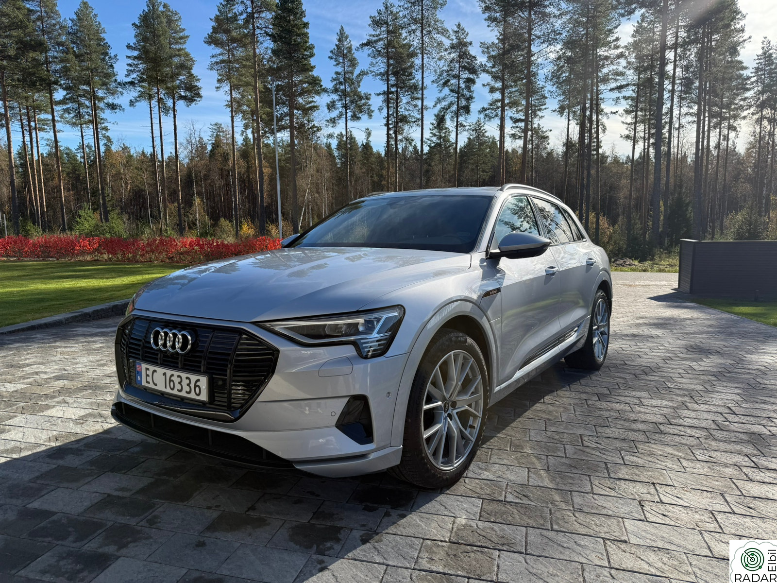 AUDI e-tron 50 50 Advanced Sport quattro