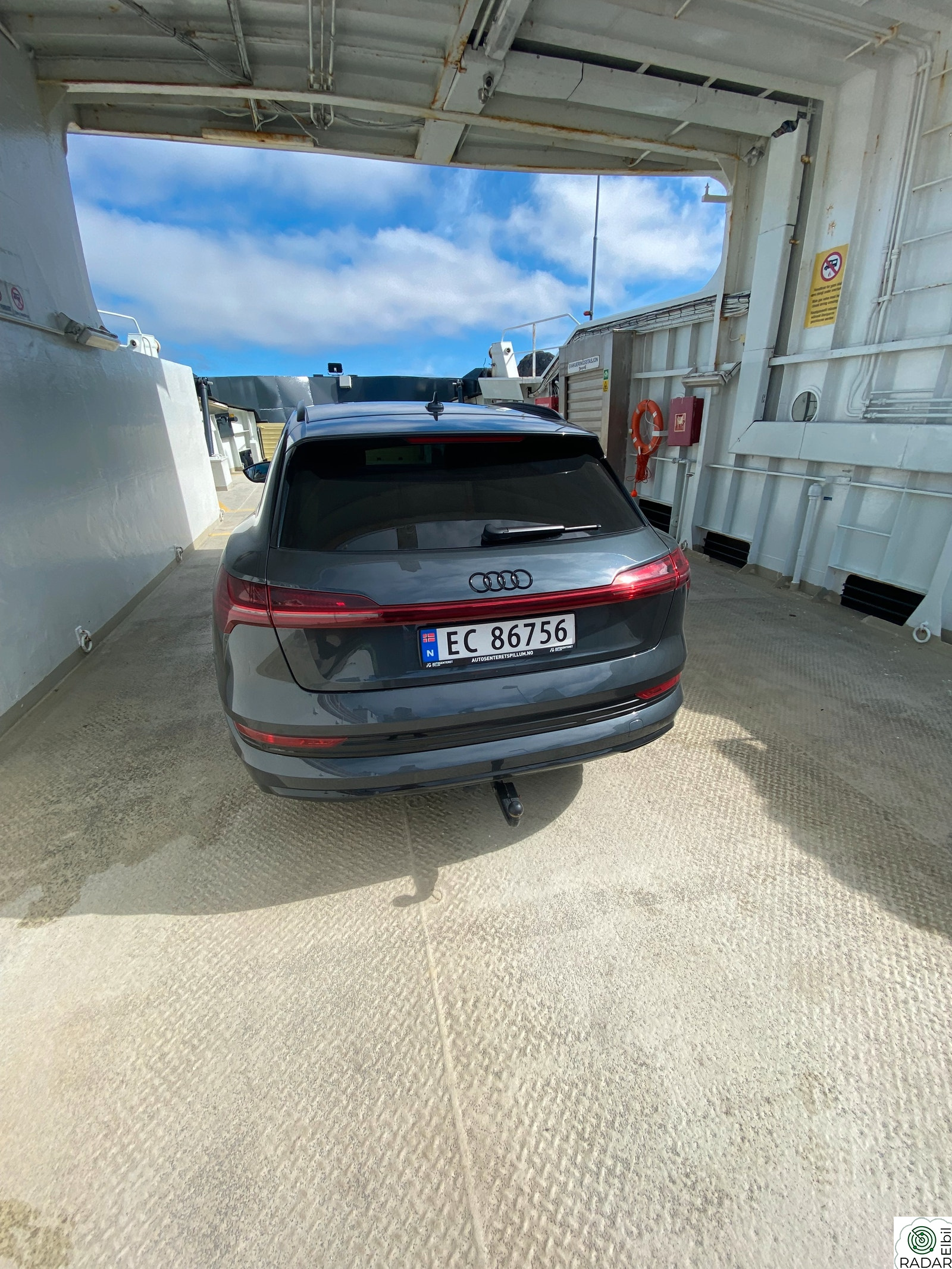 AUDI E TRON 55 55 S line Sport Black Edition