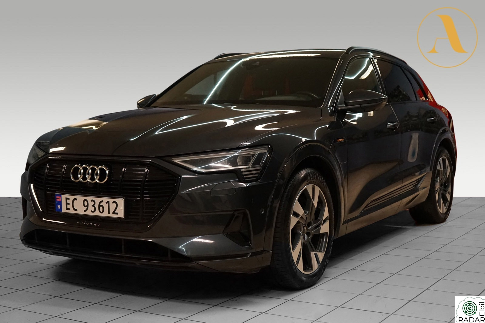 AUDI E TRON 55 SORTOPTIKK/B&O/EL-SETER/SKINN/H.FESTE/LED/360/NORSK