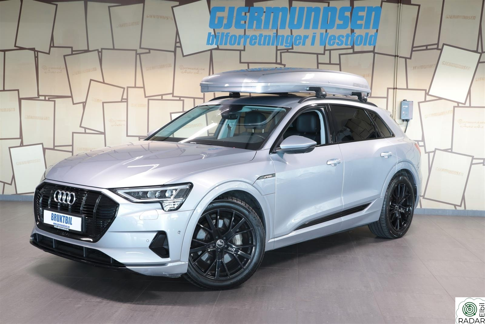 AUDI E TRON 55 55 Advanced Sport. Luft/Hengerfeste/skinn/takboks.