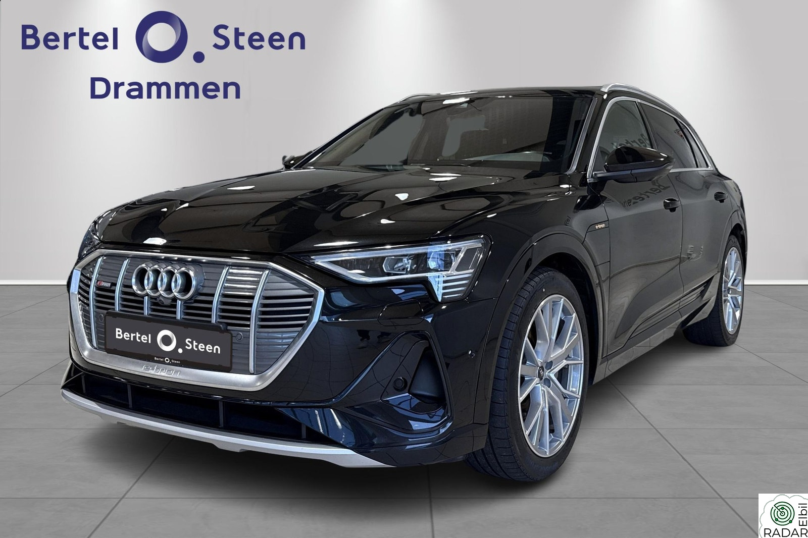 AUDI E TRON 55 S Line 55 quattro/ACC/Memory/Hengerfeste