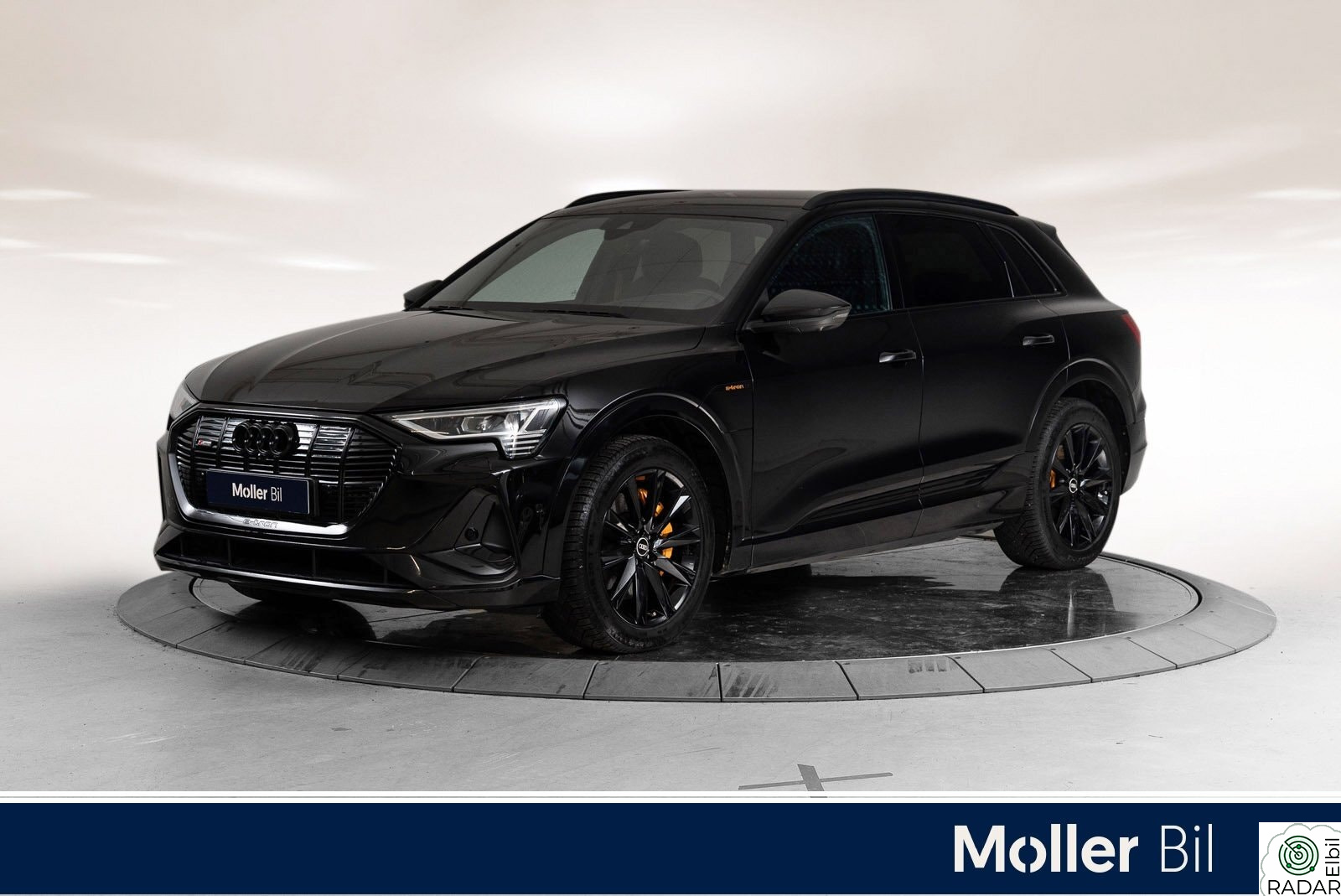 AUDI E TRON 55 55 S Line Sport Black Edition-360Kam,B&O,HUD,Krok,Luft