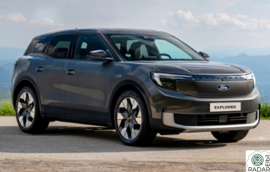 FORD Explorer Premium AWD | Pano| Hengerfeste|Varmpumpe | Førerassist