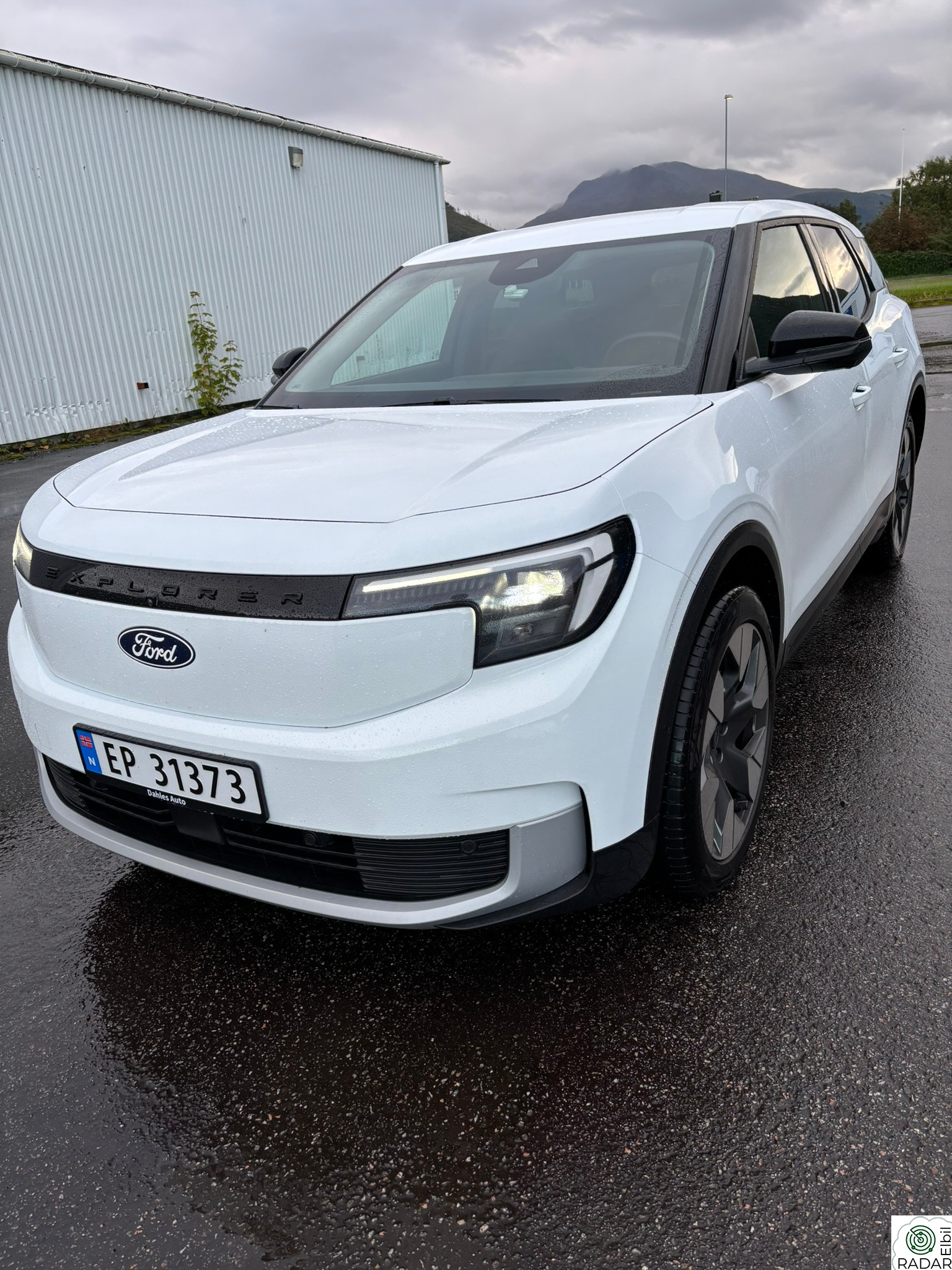 FORD Explorer Premium AWD Extended Range