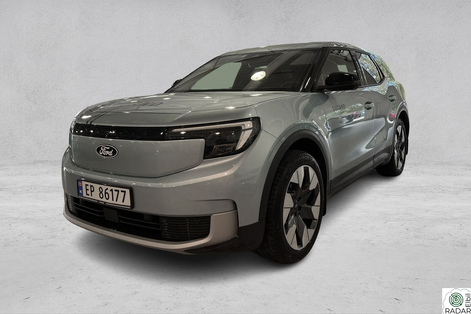 FORD Explorer | AWD | Long Range | Premium |