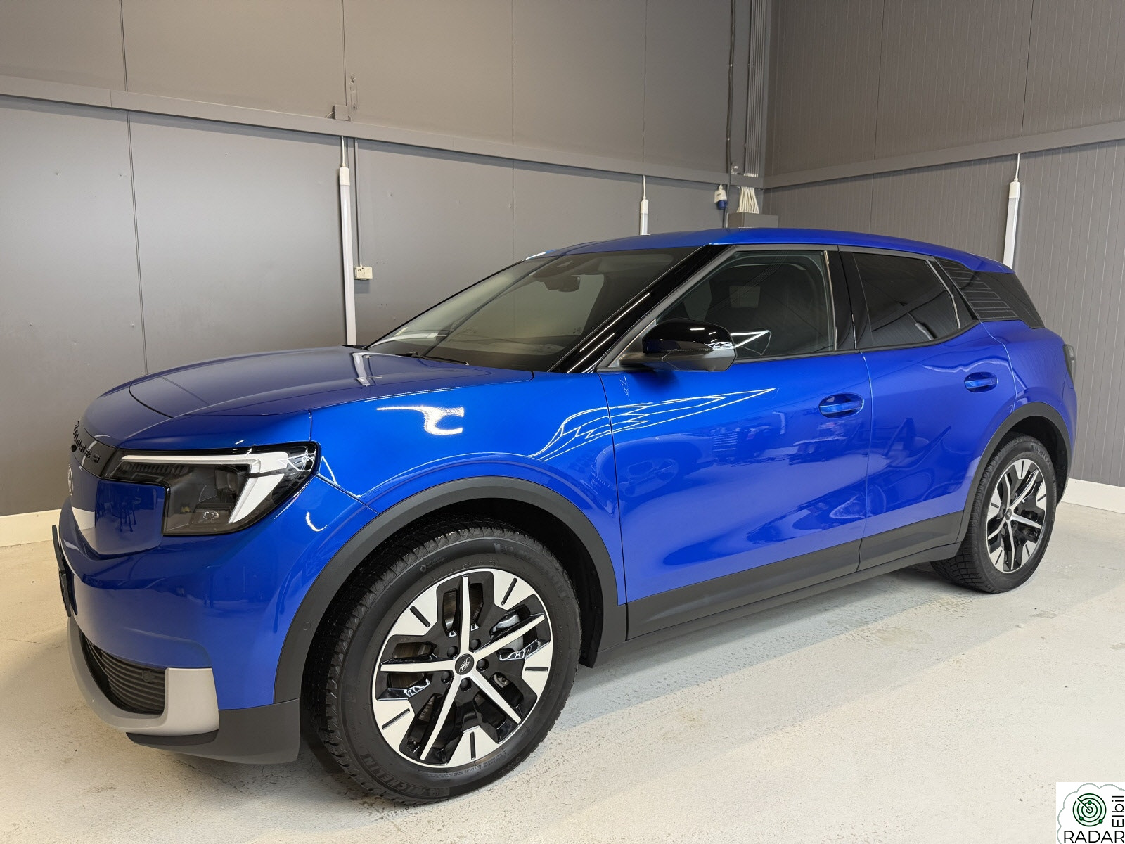 FORD Explorer Premium AWD Extended Range /V.pumpe/Førerassist./Krok++