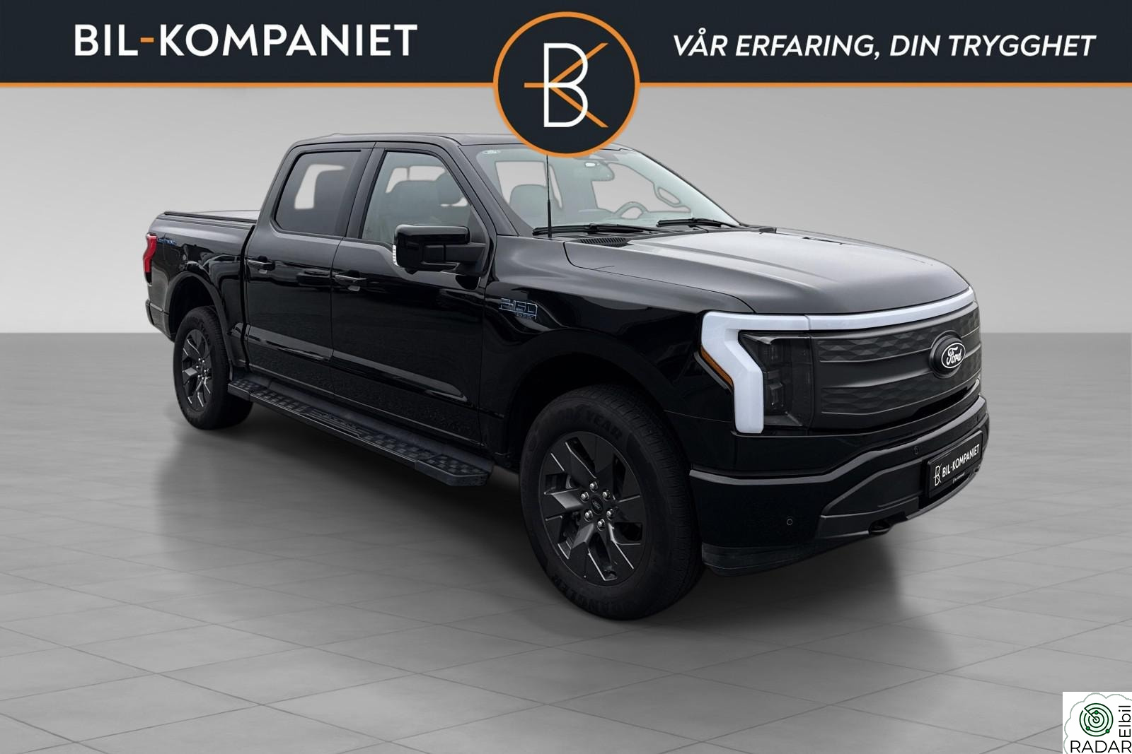 FORD F-150 Lightning | 2025 | 131 kWt | Lariat | Skinn | Panorama | Planlokk